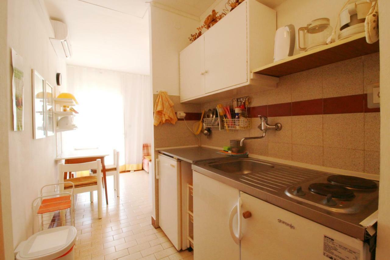 Apartment Dada Petrcane Esterno foto